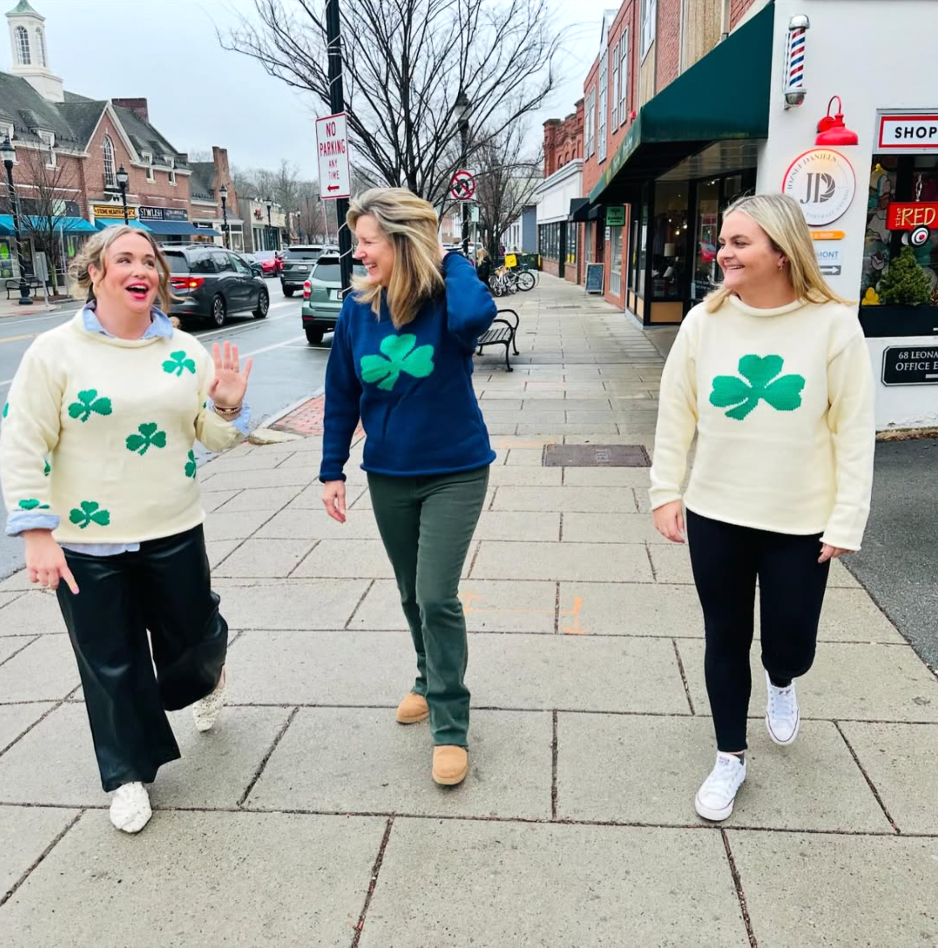 Ladies Navy Shamrock Sweater (Classic Fit)