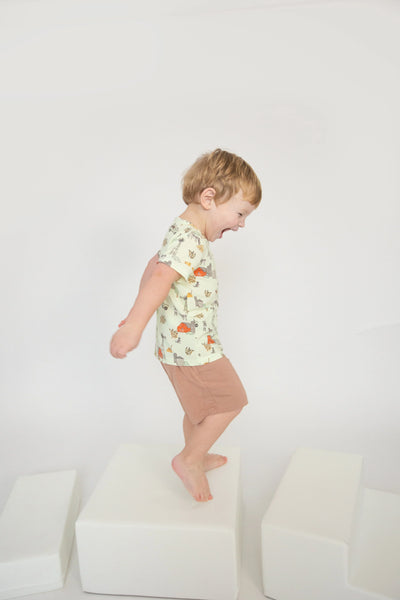 top and shorts kids outfit with farm print