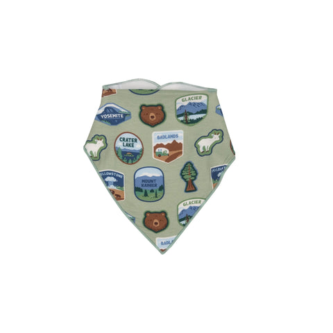 green bib with west national parks patches