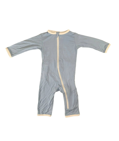 front of coverall showing zipper